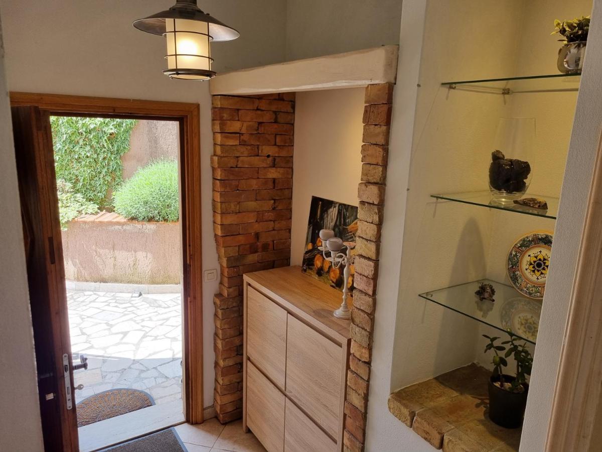 Apartment Ml Opatija Кастав Екстериор снимка