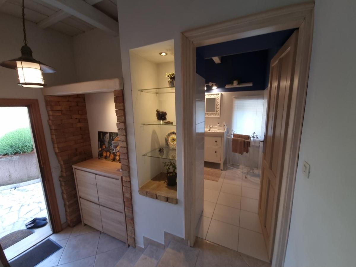 Apartment Ml Opatija Кастав Екстериор снимка