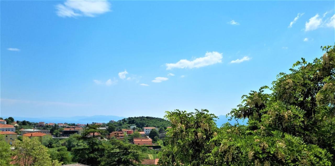 Apartment Ml Opatija Кастав Екстериор снимка